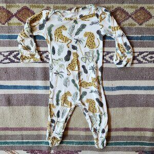 🌻5/$25🌻 Kate Quinn jungle footie pajamas